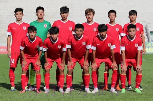 扩军的青超联赛成为职业球员摇篮 2700场比赛孕育无数新星 扩军的青超联赛成为职业球员摇篮 2700场比赛孕育无数新星